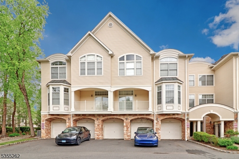 410 Turlington Ct