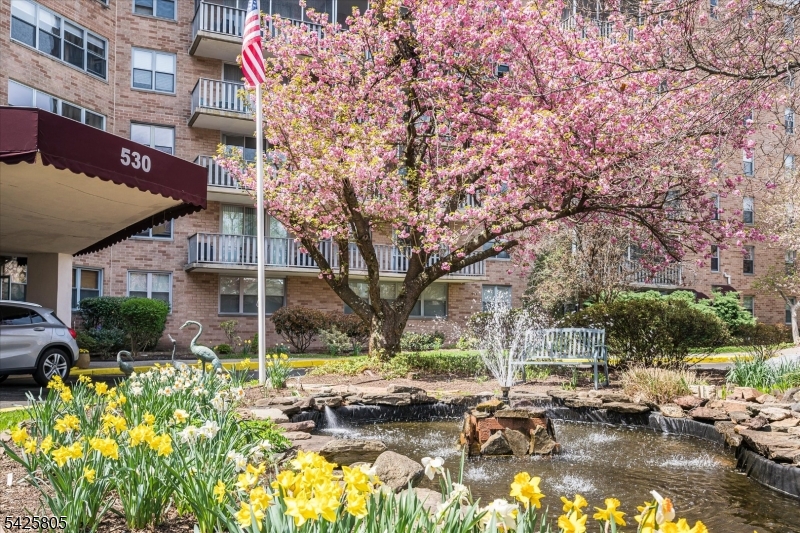 Upper Montclair - Residential