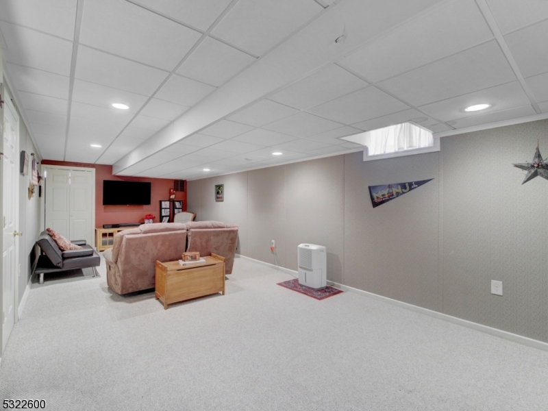 Poets Peak - Residential