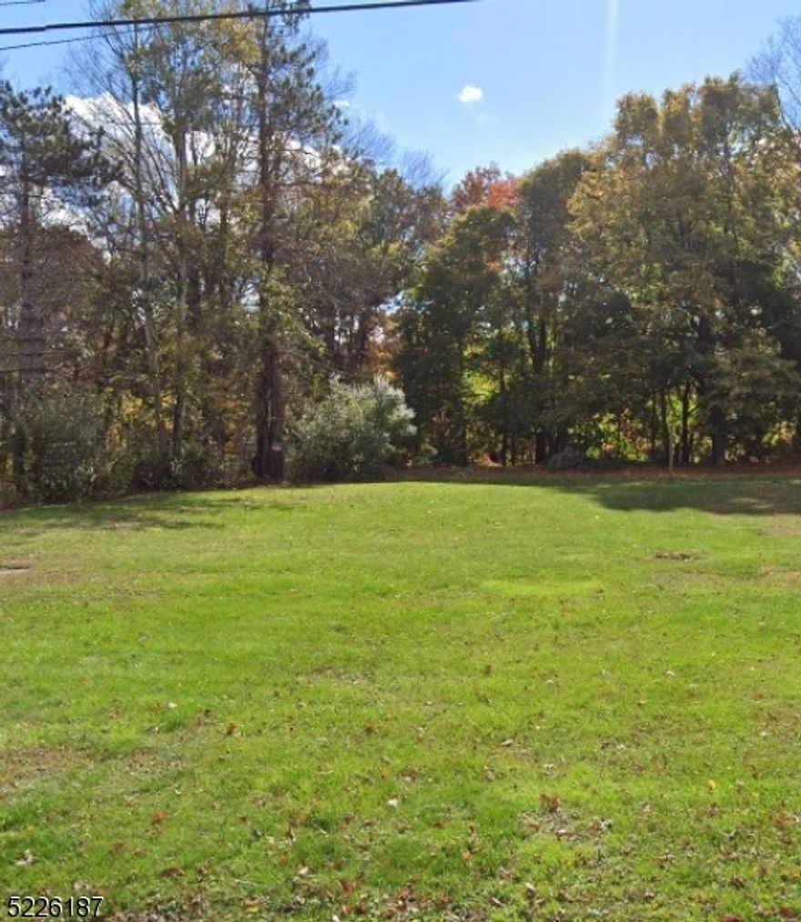 Build your dream house here. Vacant lot. Public water available. You will need a variance from the town and a septic system, public sewer not yet available on the street. Not in Wetlands.