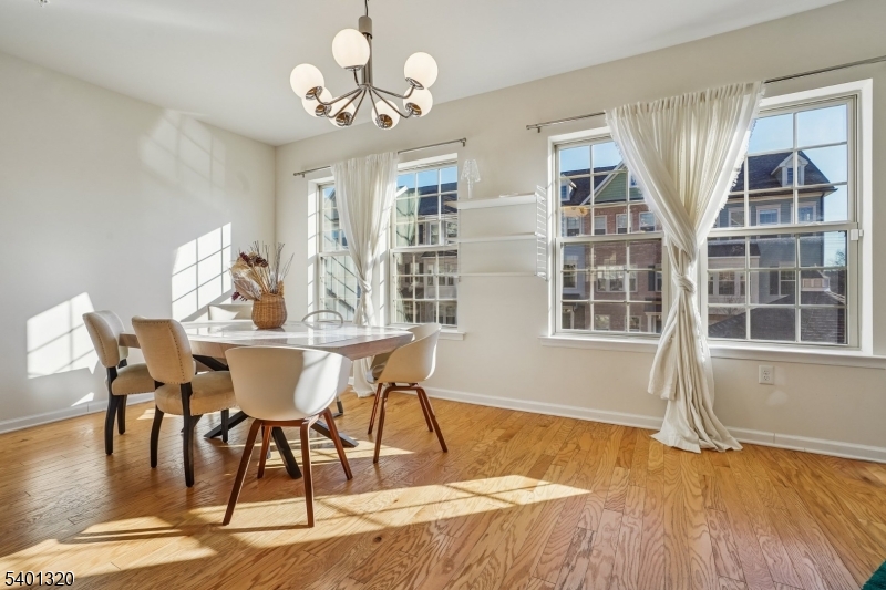 Livingston Square - Residential Lease