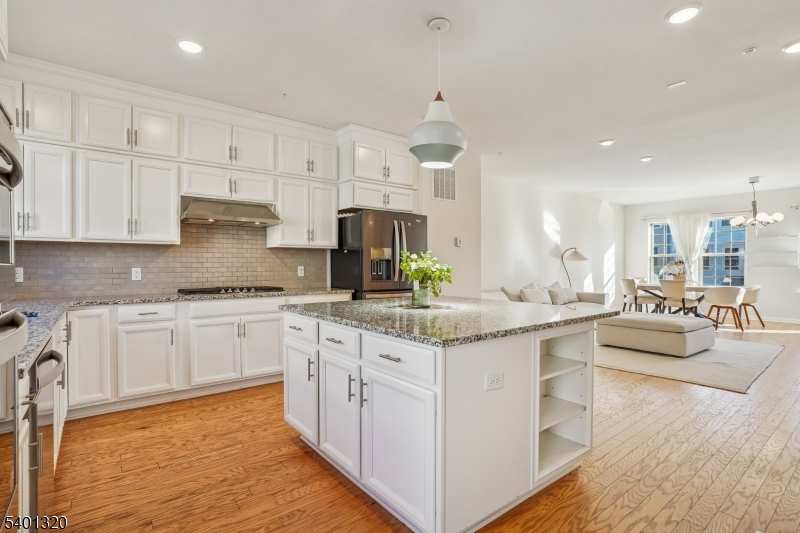 Livingston Square - Residential Lease