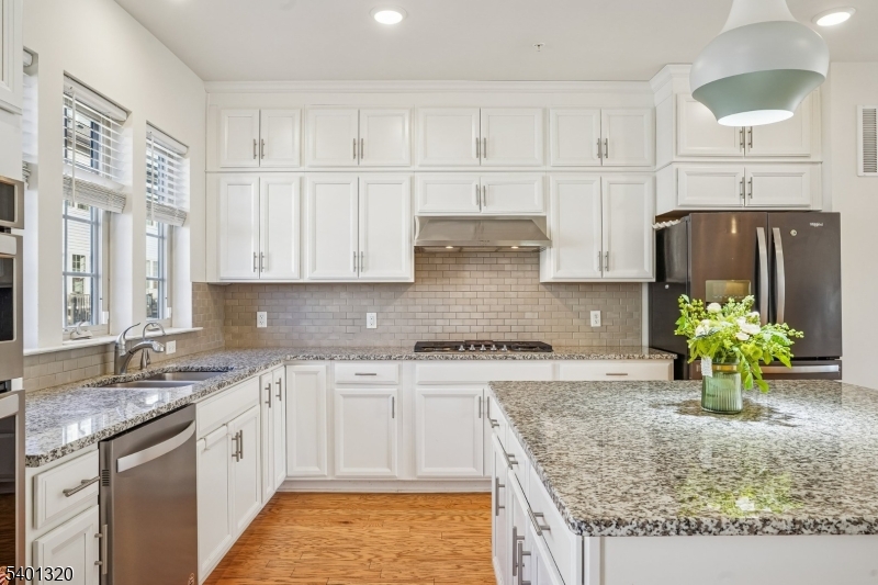 Livingston Square - Residential Lease