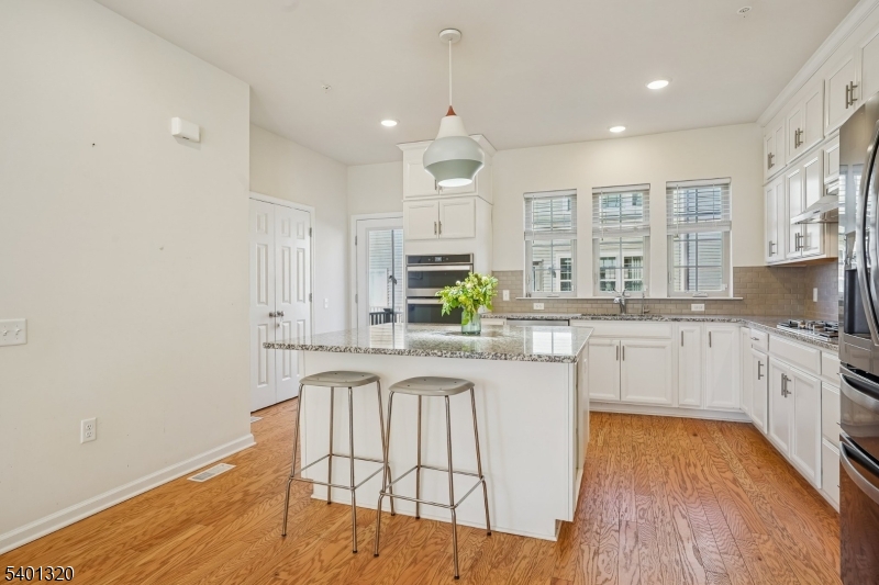 Livingston Square - Residential Lease