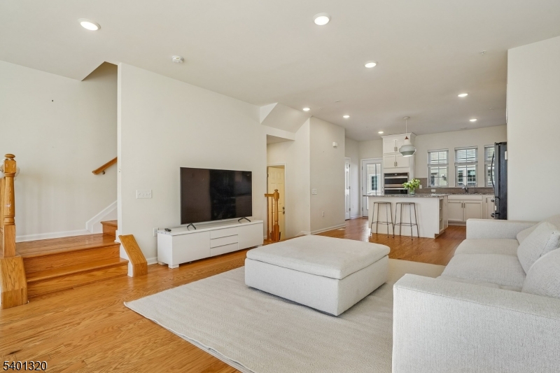 Livingston Square - Residential Lease