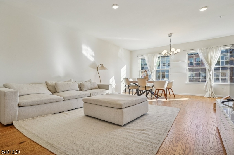 Livingston Square - Residential Lease