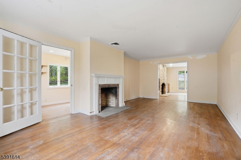 56-60 Spring Valley Rd - Residential