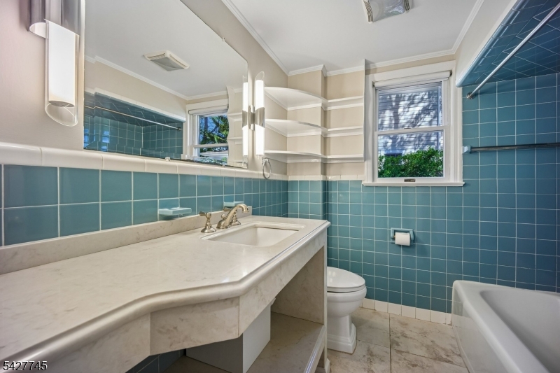 Town - Residential Lease