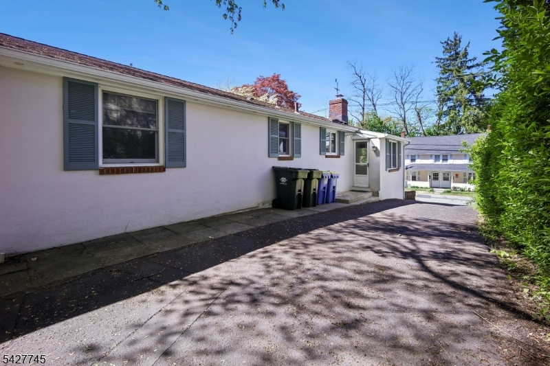 Town - Residential Lease