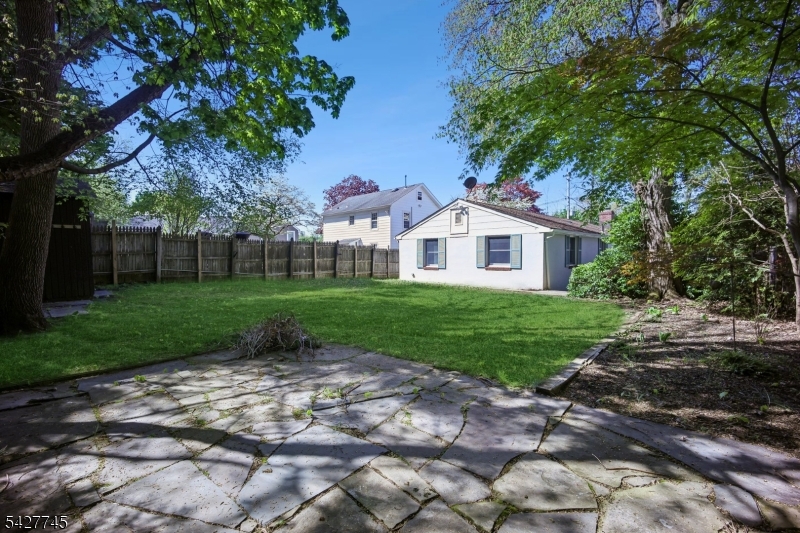 Town - Residential Lease