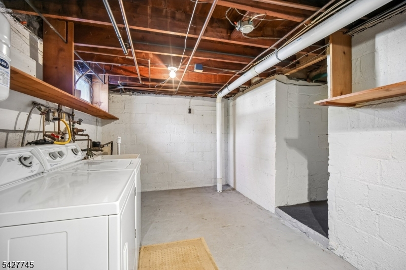 Town - Residential Lease