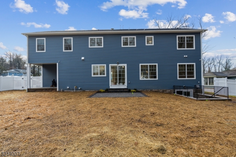 Riker Hill - Residential