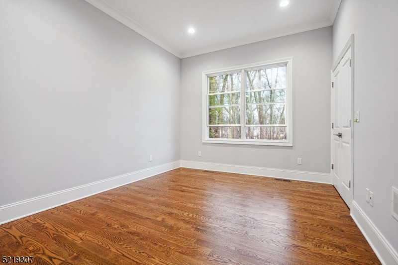 Riker Hill - Residential