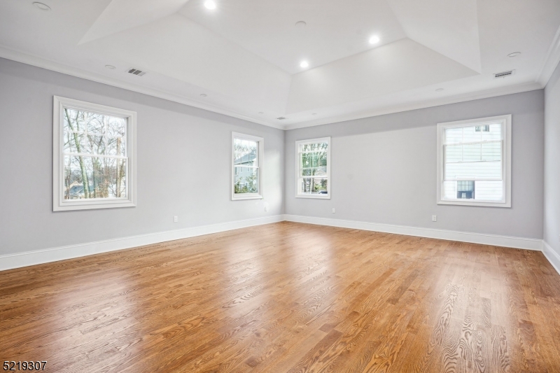 Riker Hill - Residential