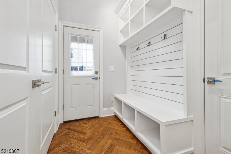 Riker Hill - Residential