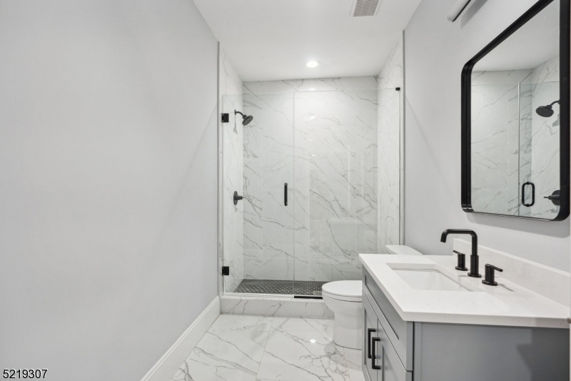 Riker Hill - Residential