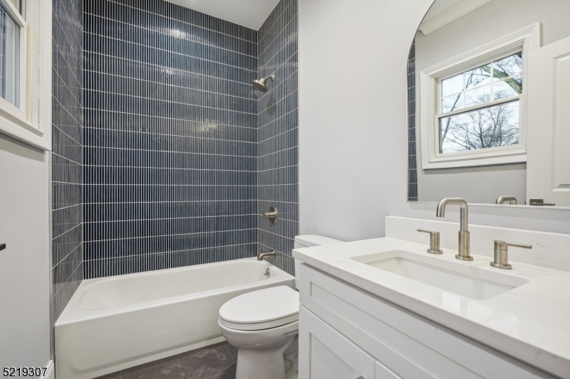 Riker Hill - Residential