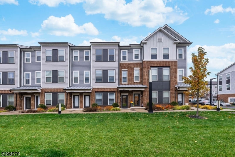 Townhomes At Vermella - Residential