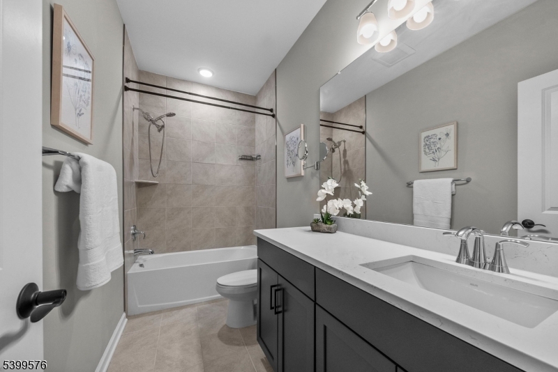 Townhomes At Vermella - Residential