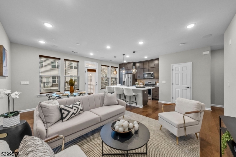 Townhomes At Vermella - Residential