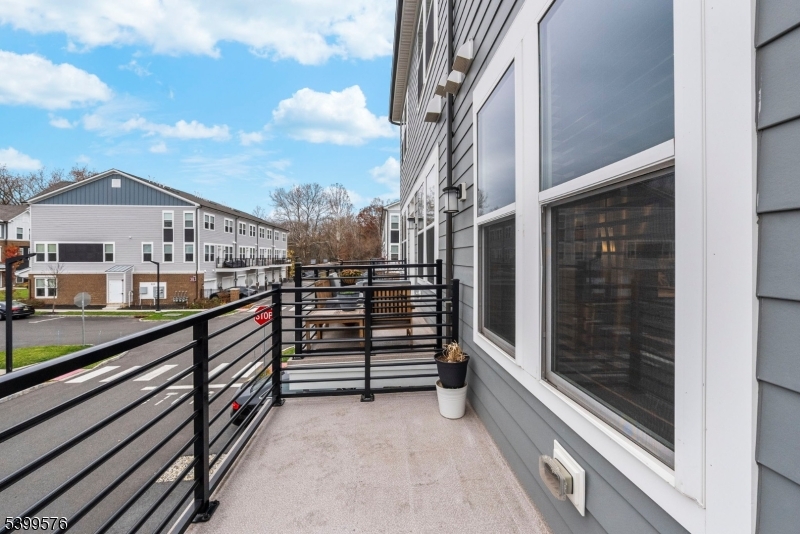 Townhomes At Vermella - Residential