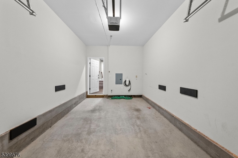 Townhomes At Vermella - Residential