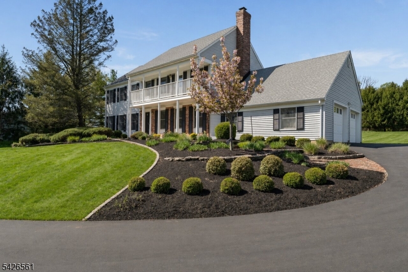 CRYSTLE WOODS ESTATE - Residential