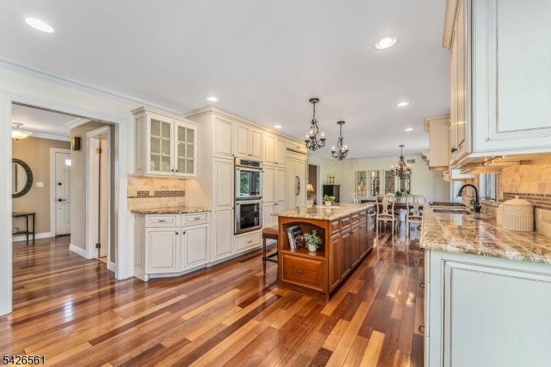 CRYSTLE WOODS ESTATE - Residential