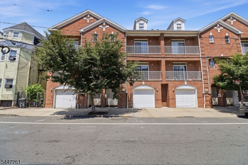 Photo 1 of 28 — 97 Astor St, Newark City, NJ 07114