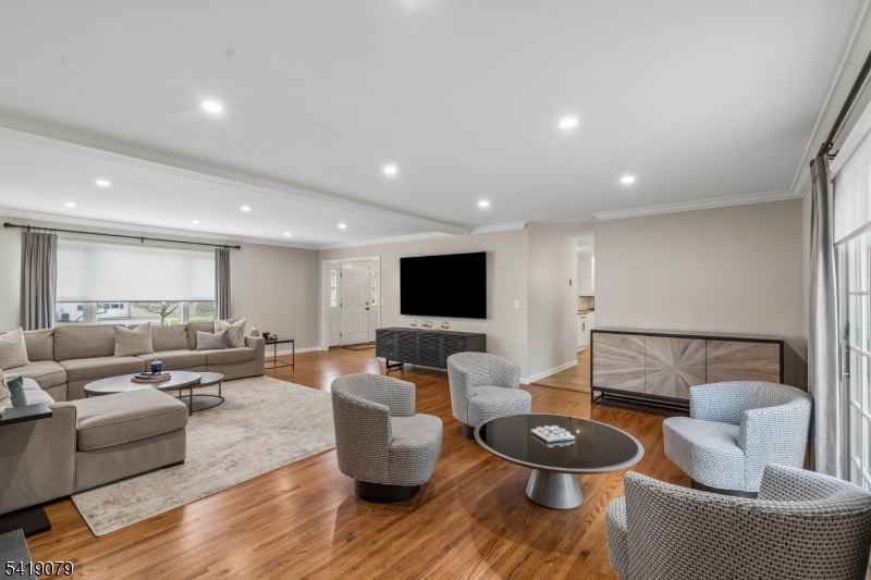 Convent Station - Residential