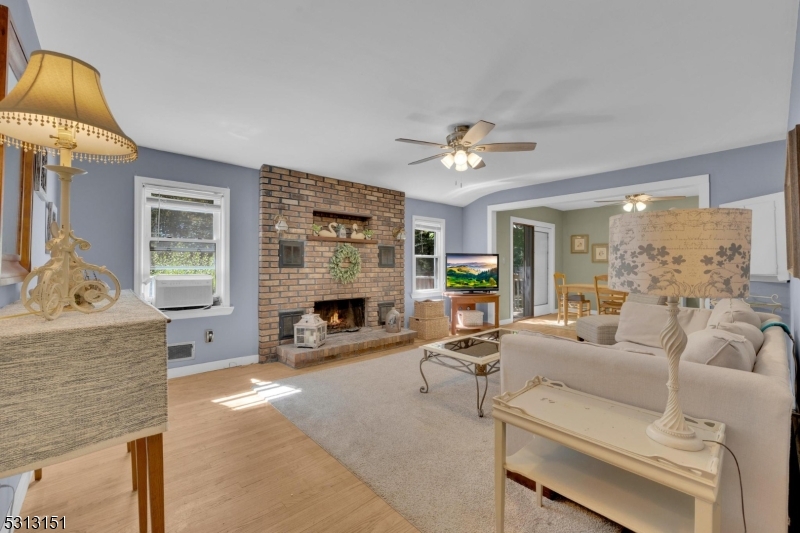 Mountain - Residential