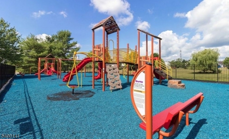 Sun Ridge - Residential