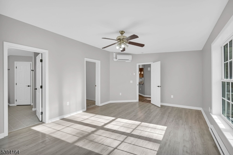 Upper Greenwood Lake - Residential