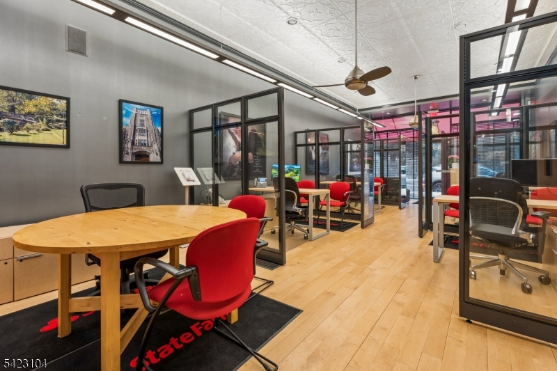 Valley St - Commercial Sale