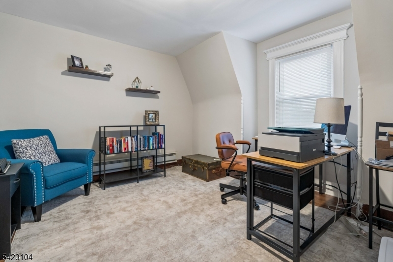 Valley St - Commercial Sale