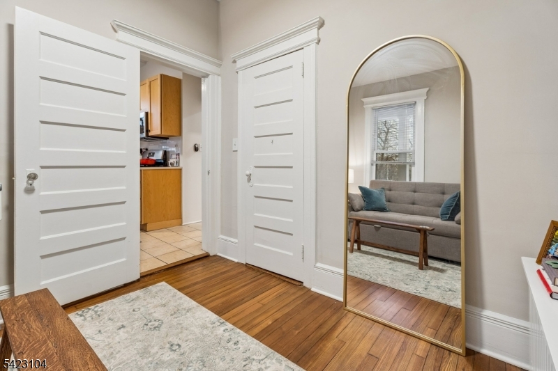 Valley St - Commercial Sale