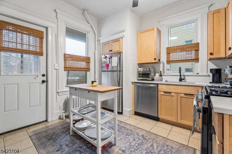 Valley St - Commercial Sale