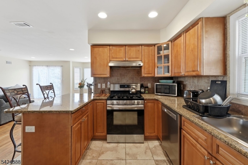 Elmora - Residential Income