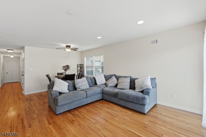 Elmora - Residential Income