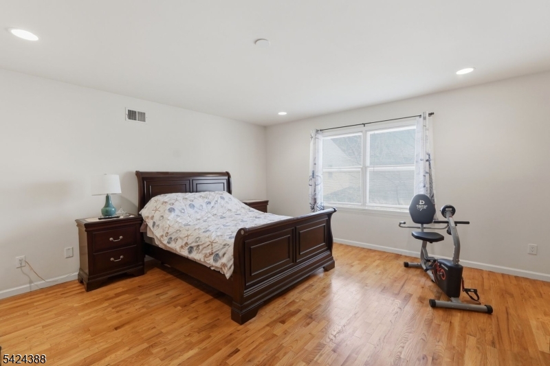 Elmora - Residential Income