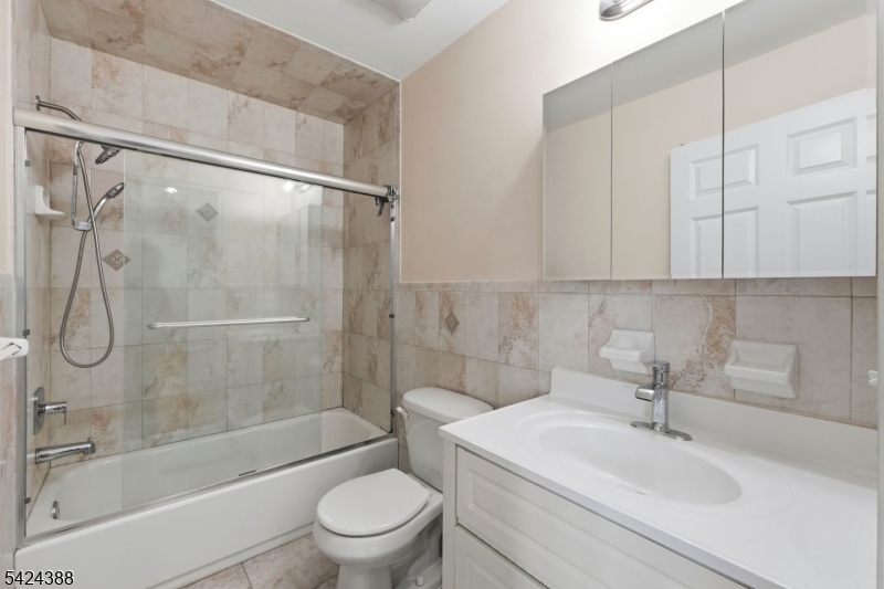 Elmora - Residential Income