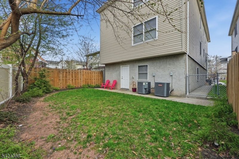 Elmora - Residential Income