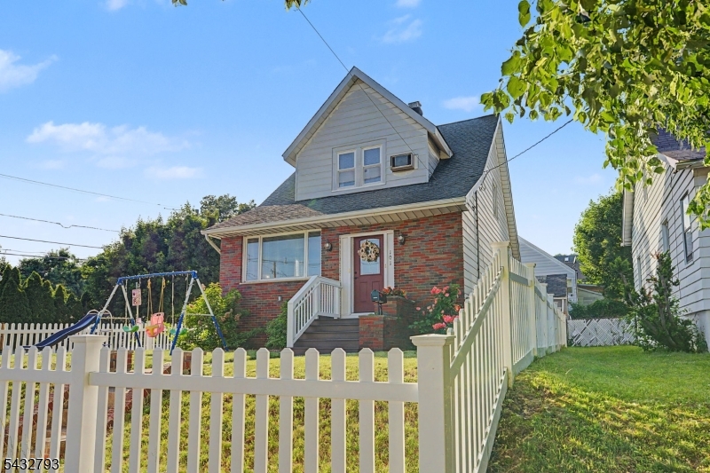 101 Chamberlain Ave - Photo 4