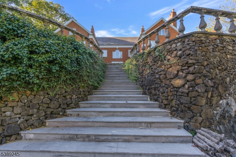 CANTERBURY ESTATES - Residential