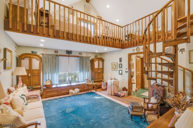 CANTERBURY ESTATES - Residential