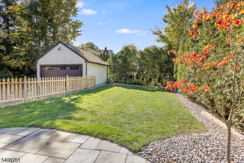 WAYLAND - Residential