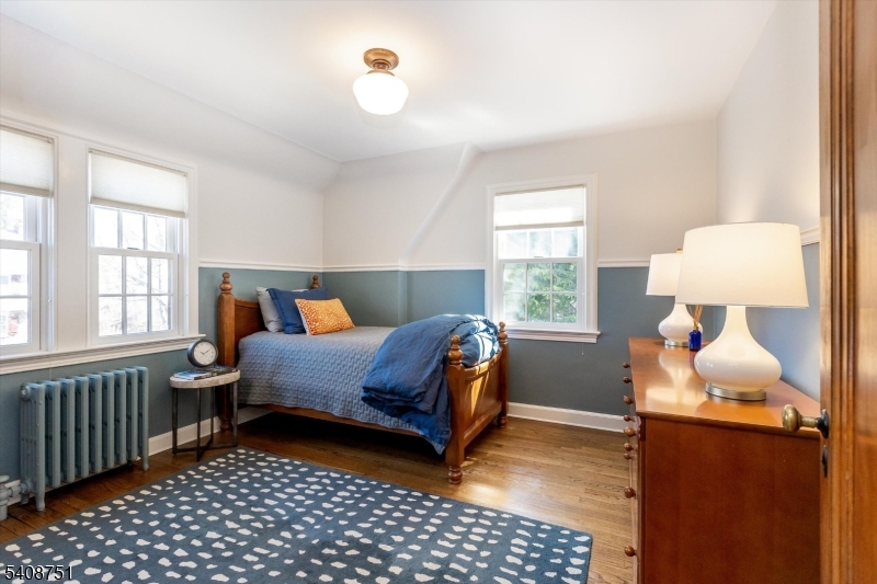 WAYLAND - Residential