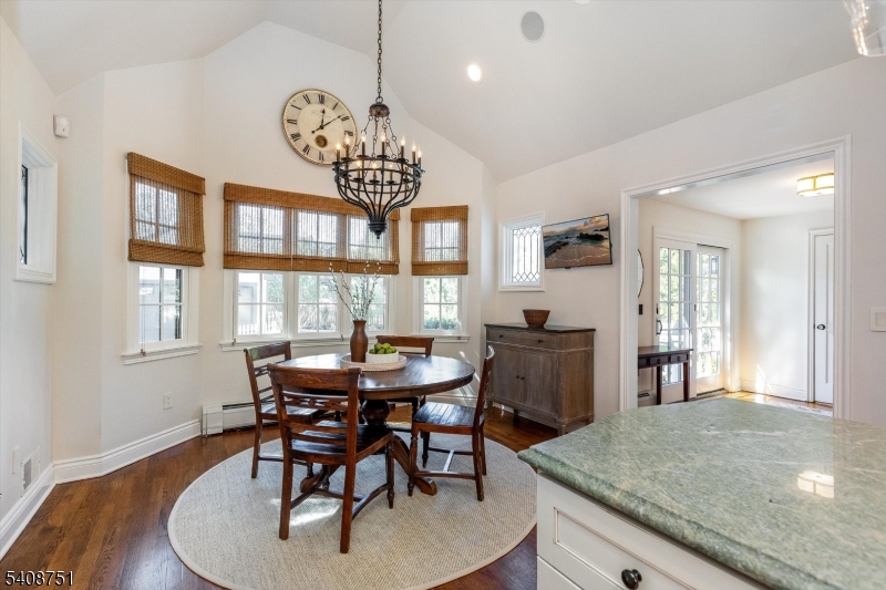 WAYLAND - Residential