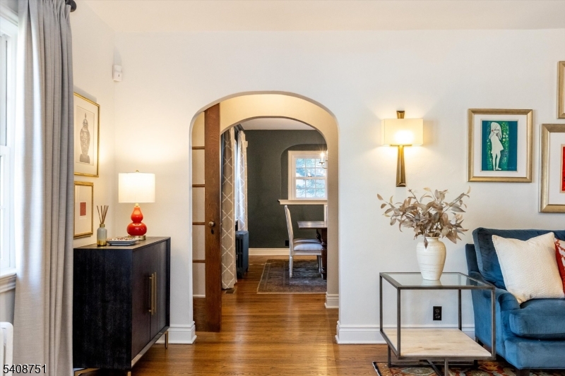 WAYLAND - Residential