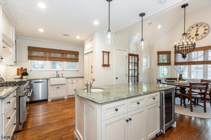 WAYLAND - Residential